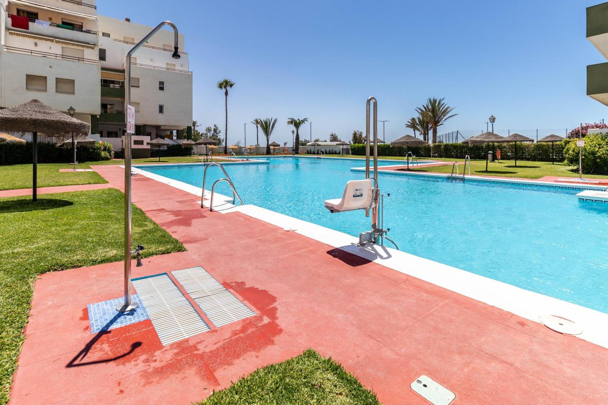 Rentitspain Moderno Apartamento Calaverde Frente Al Mar Salobreña Esterno foto