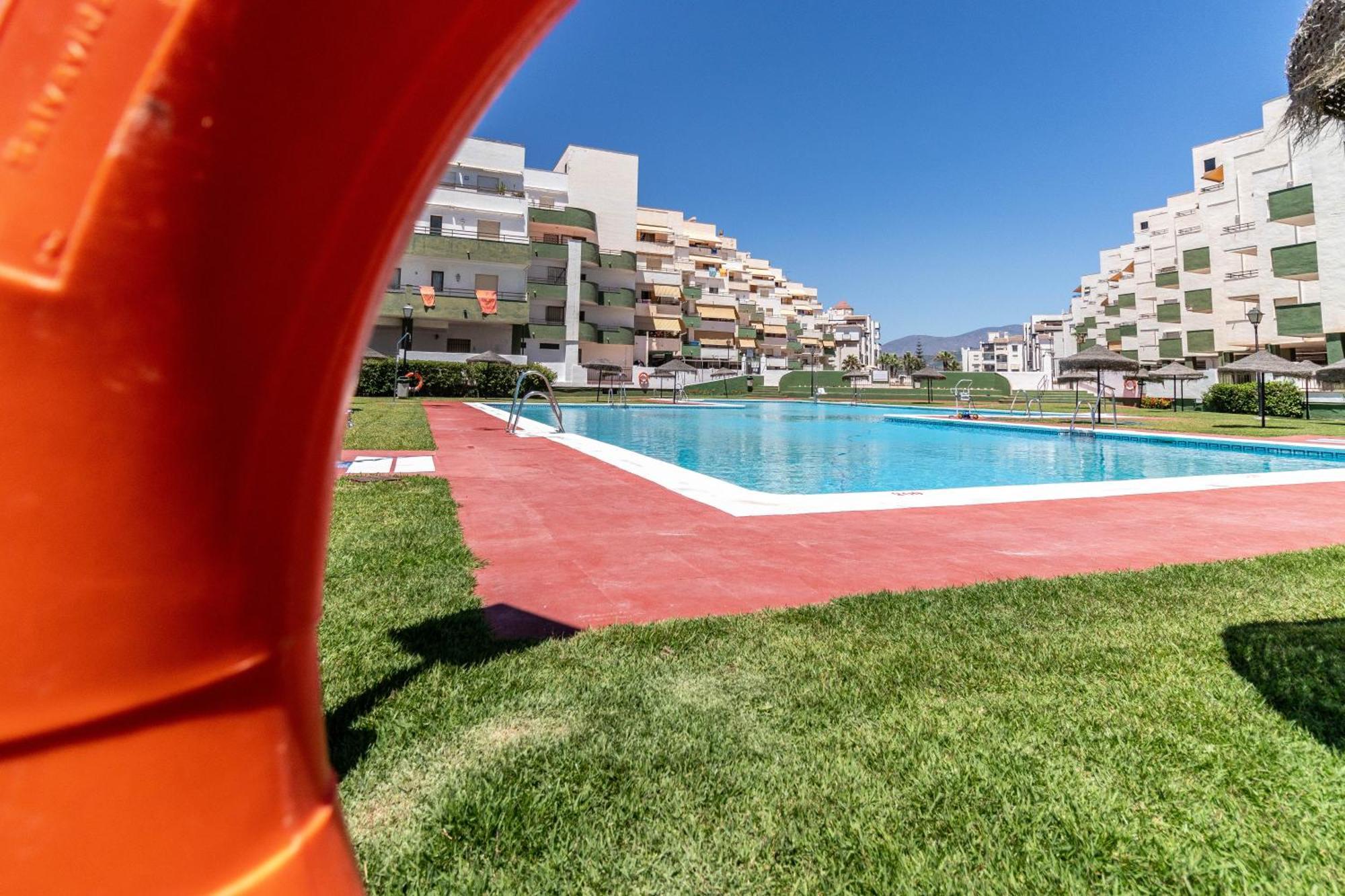 Rentitspain Moderno Apartamento Calaverde Frente Al Mar Salobreña Esterno foto